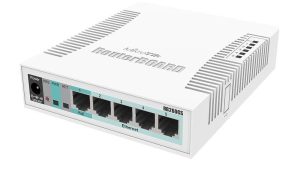 Switch|MIKROTIK|CSS106-5G-1S|Desktop/pedestal|5x10Base-T / 100Base-TX / 1000Base-T|1xSFP|CSS106-5G-1S