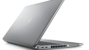 Notebook|DELL|Latitude|5550|CPU  Core i5|i5-1345U|1600 MHz|15.6"|1920x1080|RAM 16GB|DDR5|5600 MHz|SSD 512GB|Intel Iris Xe|Integrated|EST|Card Reader microSD|Smart Card Reader|Windows 11 Pro|1.62 kg|N008L555015EMEA_VP_EST