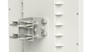 Access Point|MIKROTIK|1xLAN ports|WAN connection Ethernet (RJ-45)/Wi-Fi|1xAntennas quantity|RB911G-5HPND-QRT